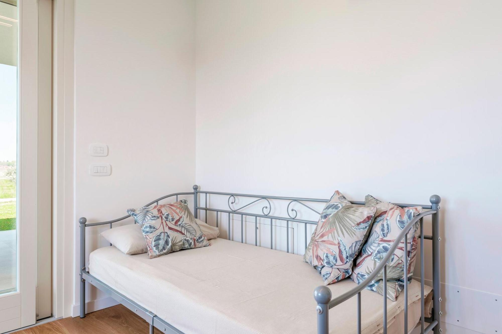 Lagobaldo Apartments - Regarda Travel Colà Dış mekan fotoğraf