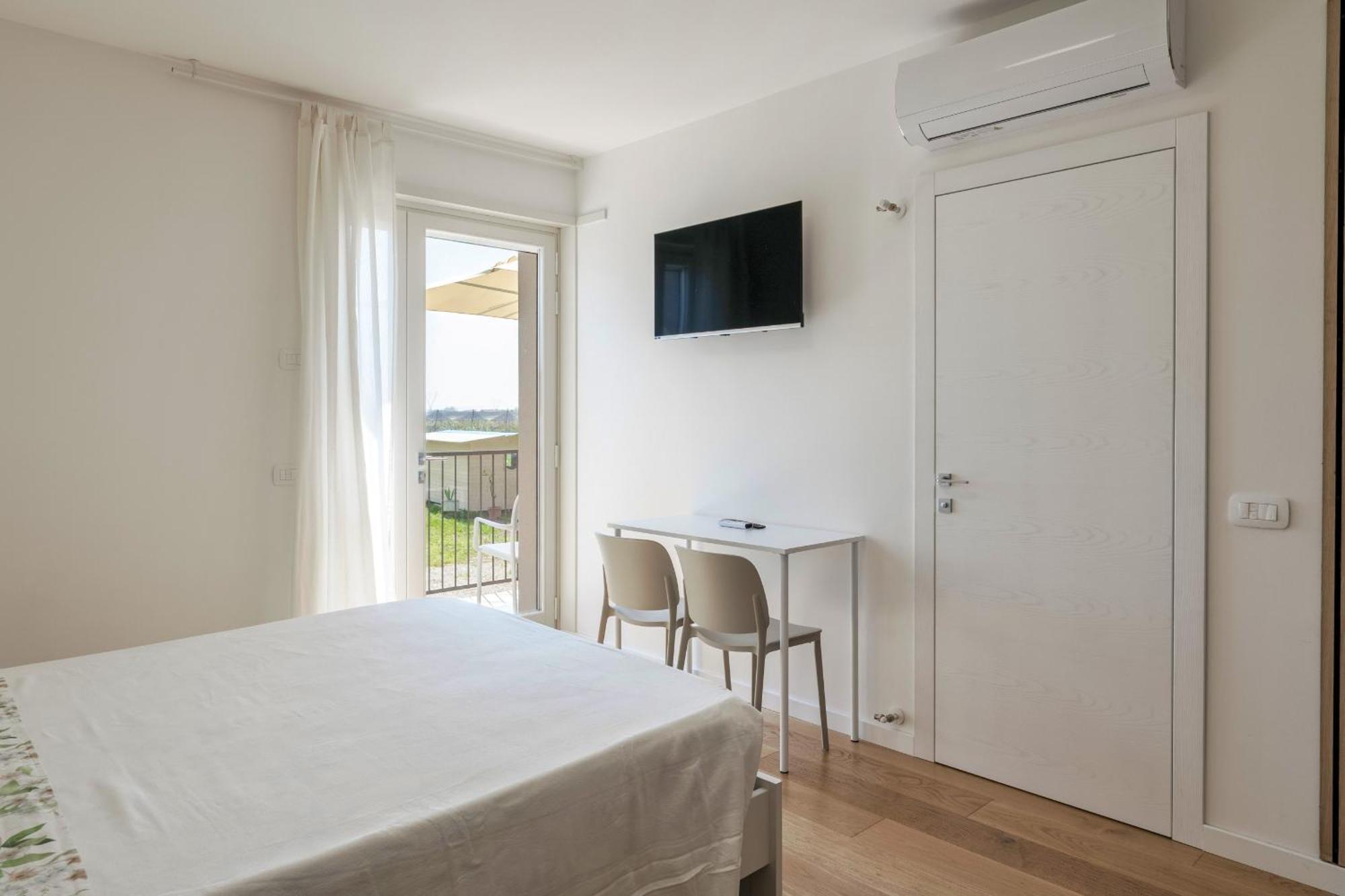Lagobaldo Apartments - Regarda Travel Colà Dış mekan fotoğraf